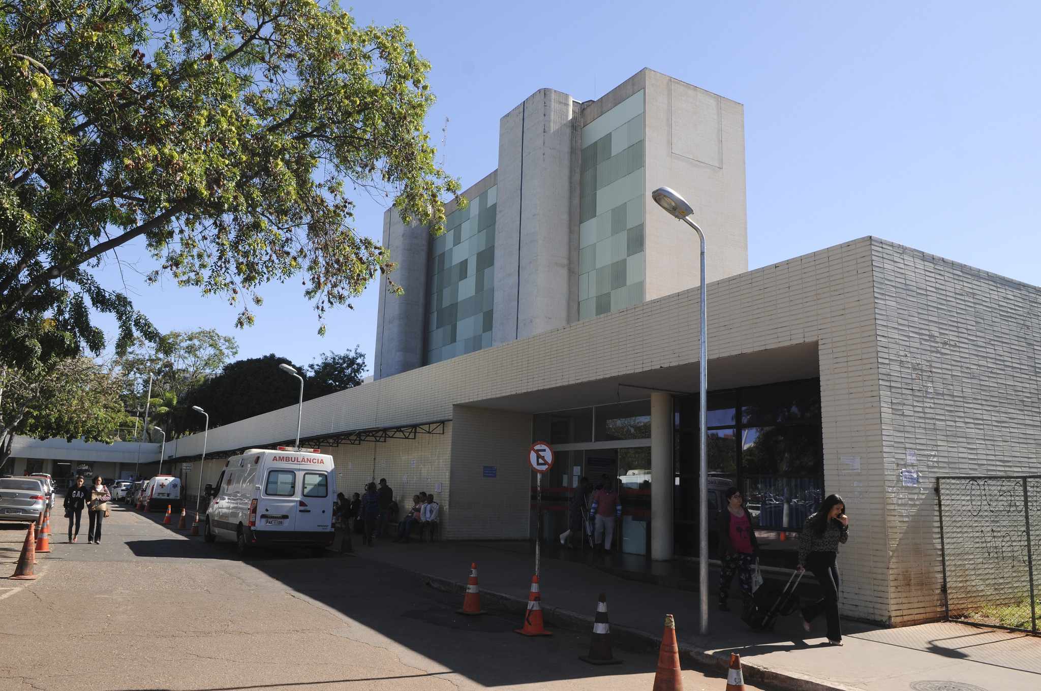 Pacientes denunciam casos de infecção após cirurgias no Hospital de Base