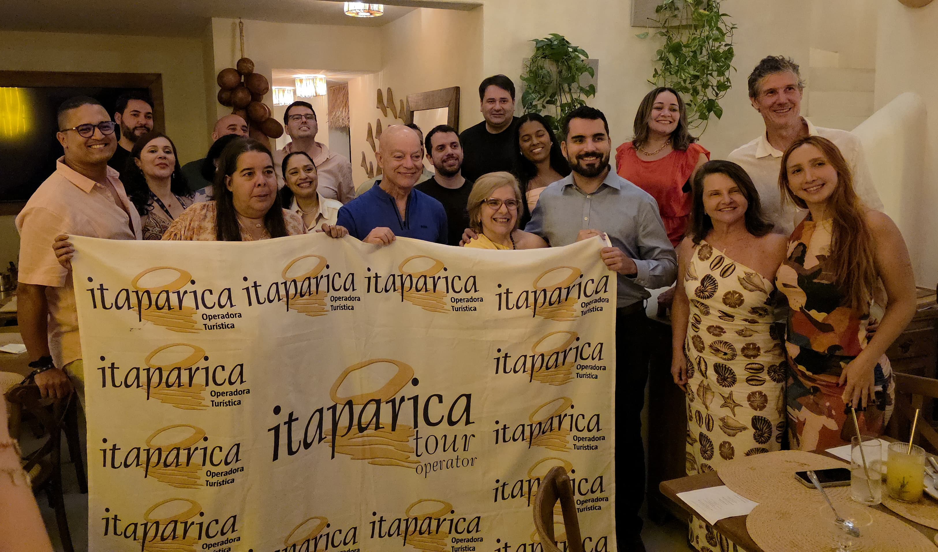 Noite em Trancoso celebra o 4º Connect 4 You com agentes de viagens, governo e empresários do turismo